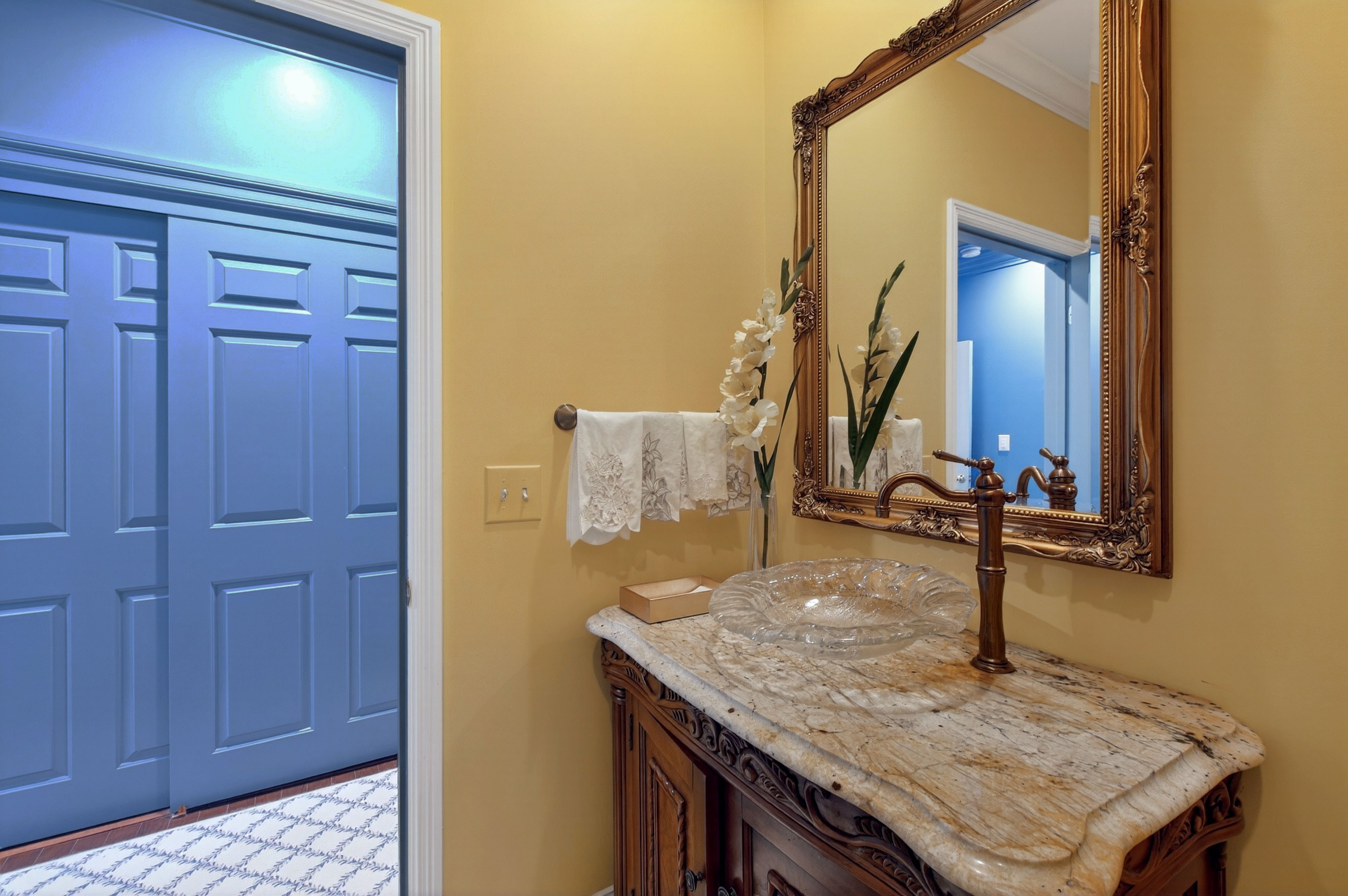  2801 Glenwood Gardens Lane, Raleigh, NC 27608 - 物件實景