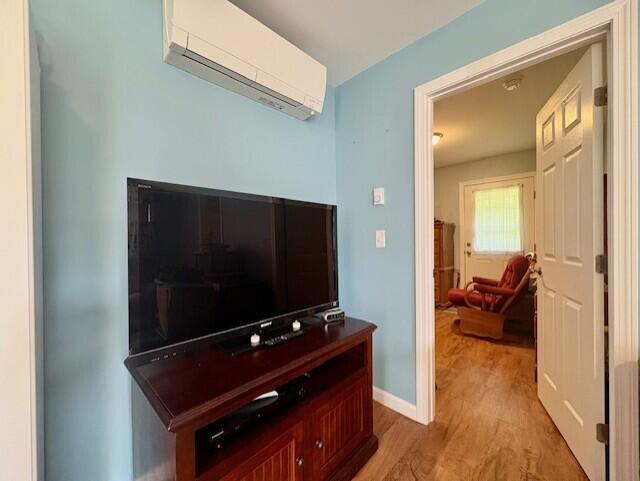 Waterboro, Maine, 04087, United States, 5 Bedrooms Bedrooms, ,3 BathroomsBathrooms,Residential,For Sale,1911570