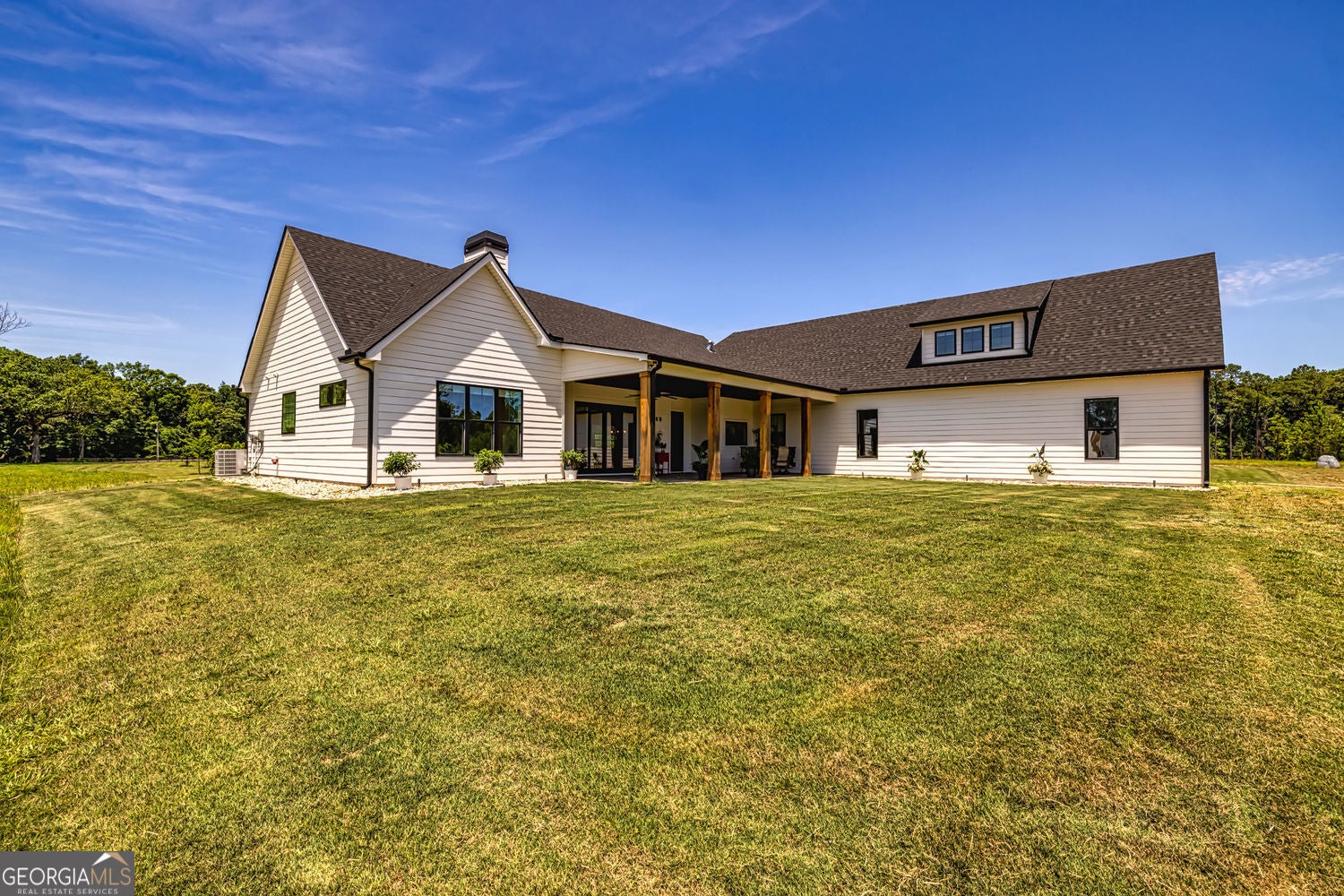 Senoia, Georgia, 30276, United States, 7 Bedrooms Bedrooms, ,6 BathroomsBathrooms,Residential,For Sale,1859097