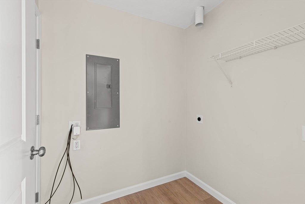 Plymouth, Massachusetts, 02360, United States, 2 Bedrooms Bedrooms, ,2 BathroomsBathrooms,Residential,For Sale,1988520