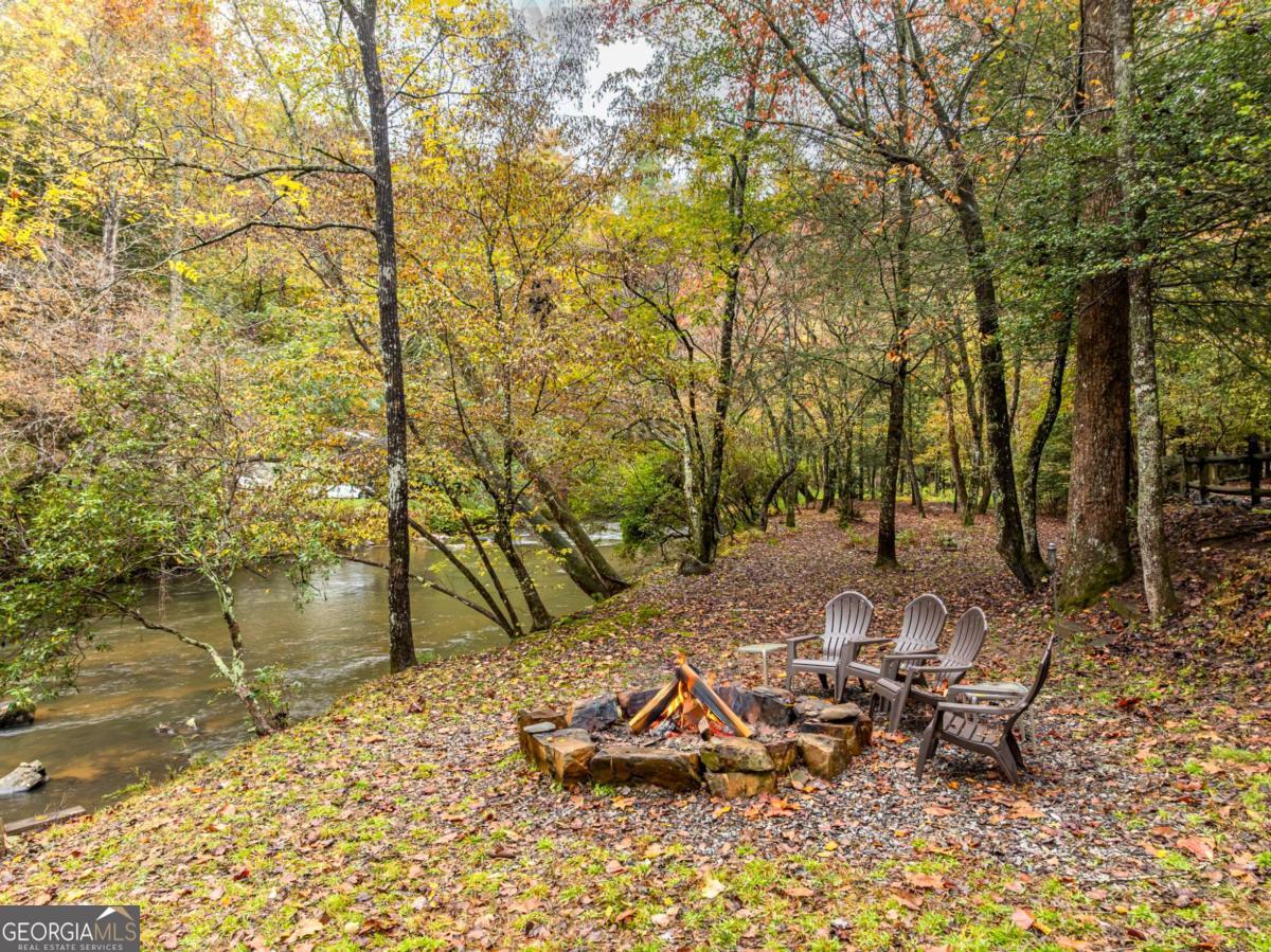 Ellijay, Georgia, 30540, United States, 3 Bedrooms Bedrooms, ,2 BathroomsBathrooms,Residential,For Sale,1972066