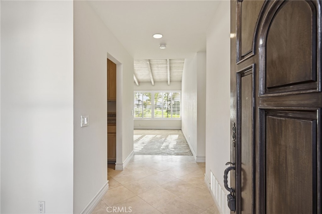 Newport Beach, California, 92660, United States, 2 Bedrooms Bedrooms, ,2 BathroomsBathrooms,Residential,For Sale,1988244