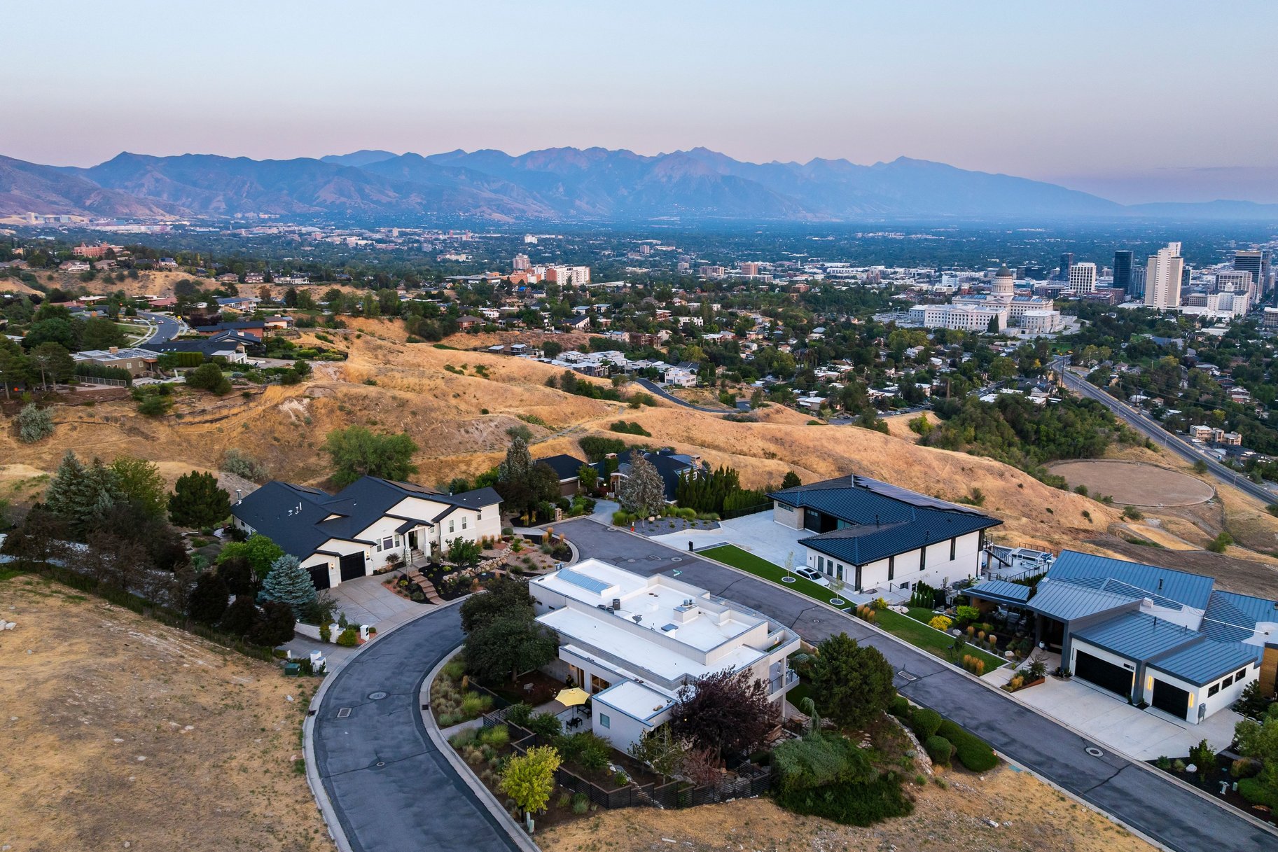  Premier Modern Residence in Dorchester Pointe with Panoramic Views - 物件實景