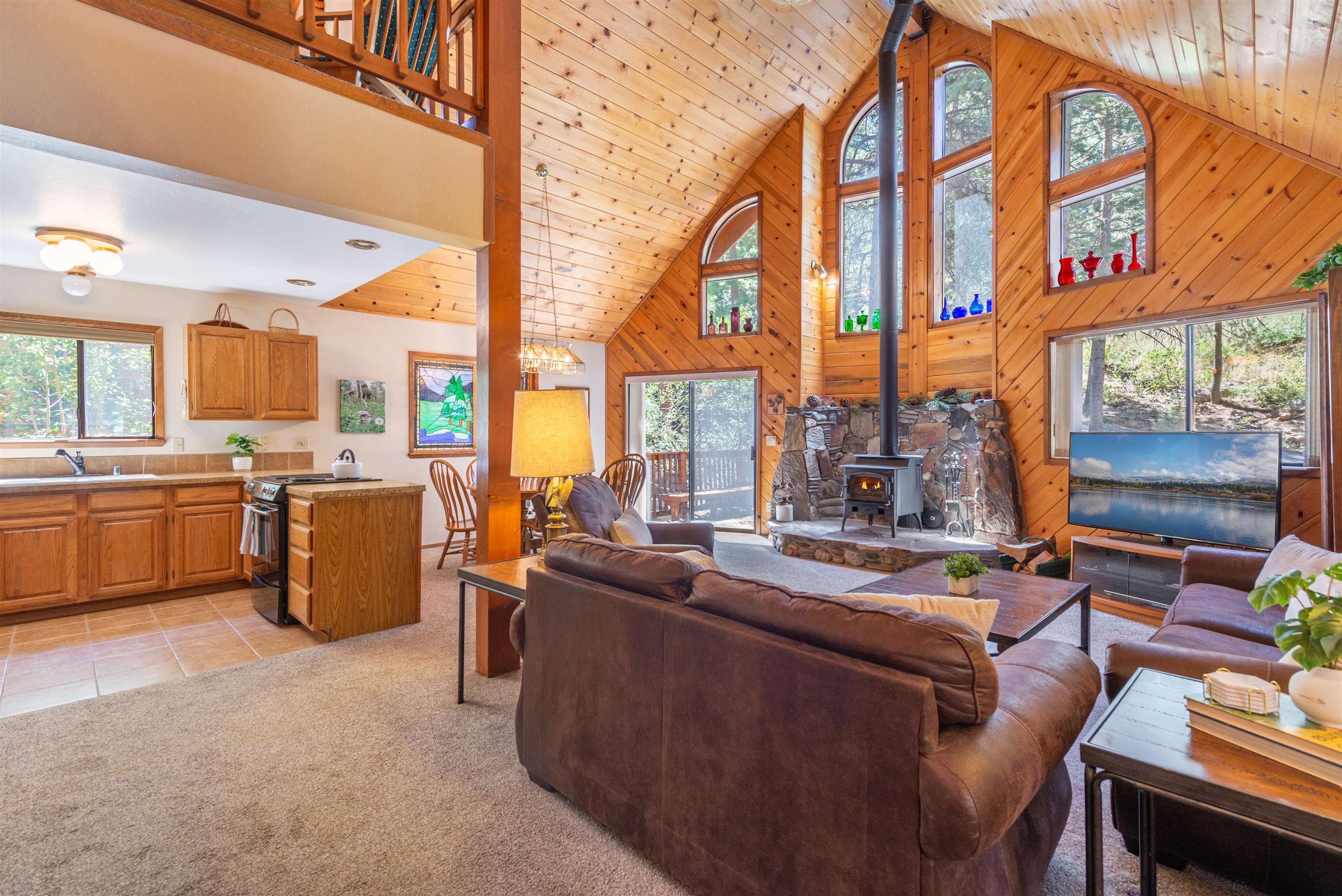 Truckee, California, 96161, United States, 3 Bedrooms Bedrooms, ,2 BathroomsBathrooms,Residential,For Sale,1917149