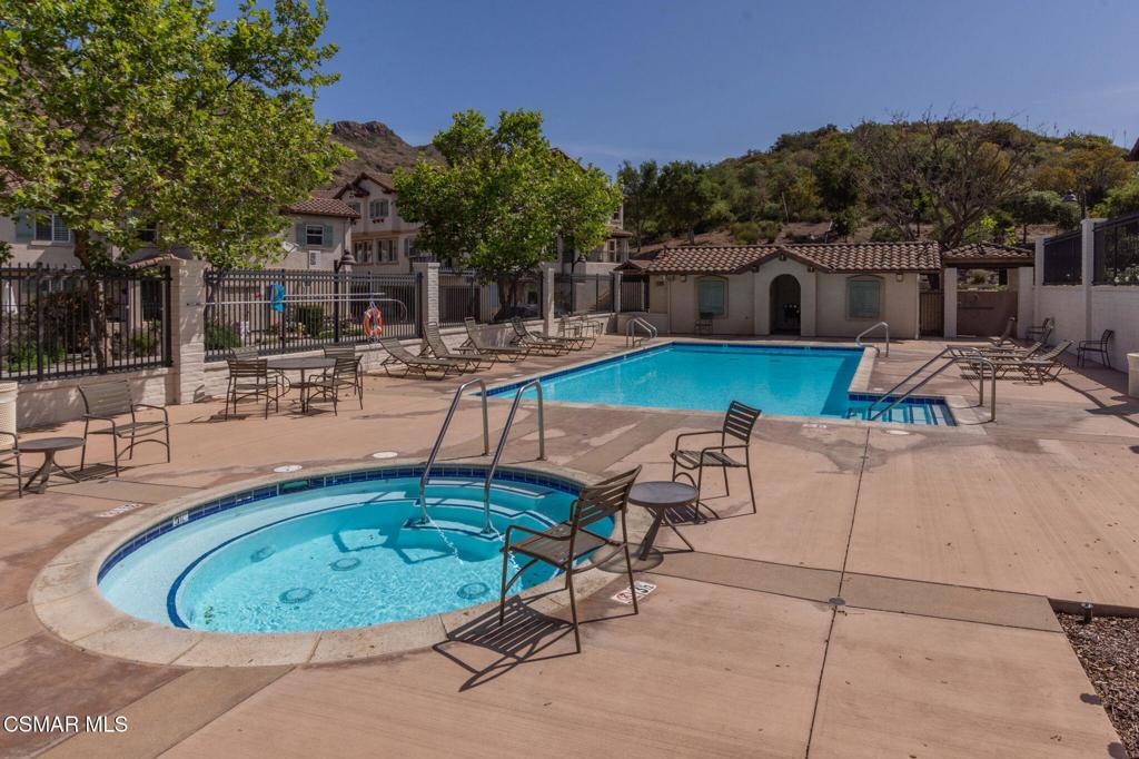Newbury Park, California, 91320, United States, 3 Bedrooms Bedrooms, ,3 BathroomsBathrooms,Residential,For Sale,1923498