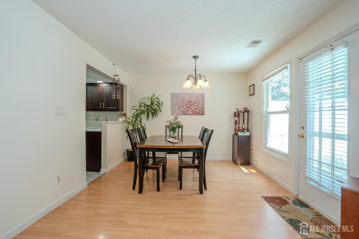 East Brunswick, New Jersey, 08816, United States, 3 Bedrooms Bedrooms, ,3 BathroomsBathrooms,Residential,For Sale,1982895