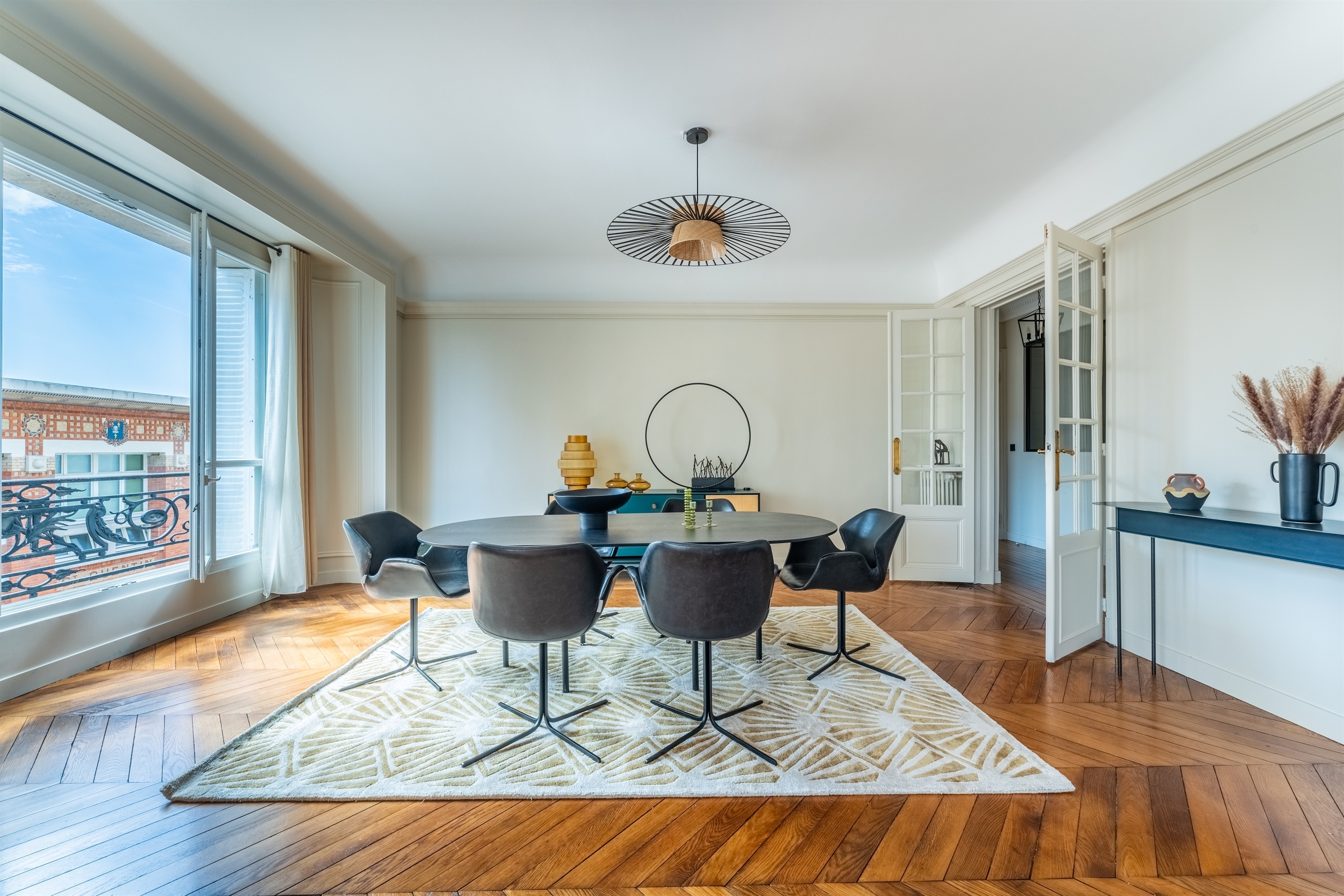  148 sq.m. renovated family flat - Paris 3rd - Square du Temple - 物件實景