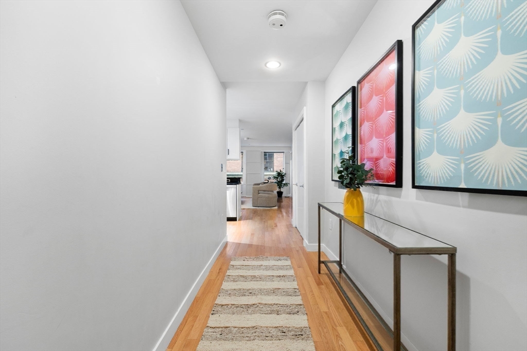 Boston, Massachusetts, 02110, United States, 1 Bedroom Bedrooms, ,1 BathroomBathrooms,Residential,For Sale,1994249