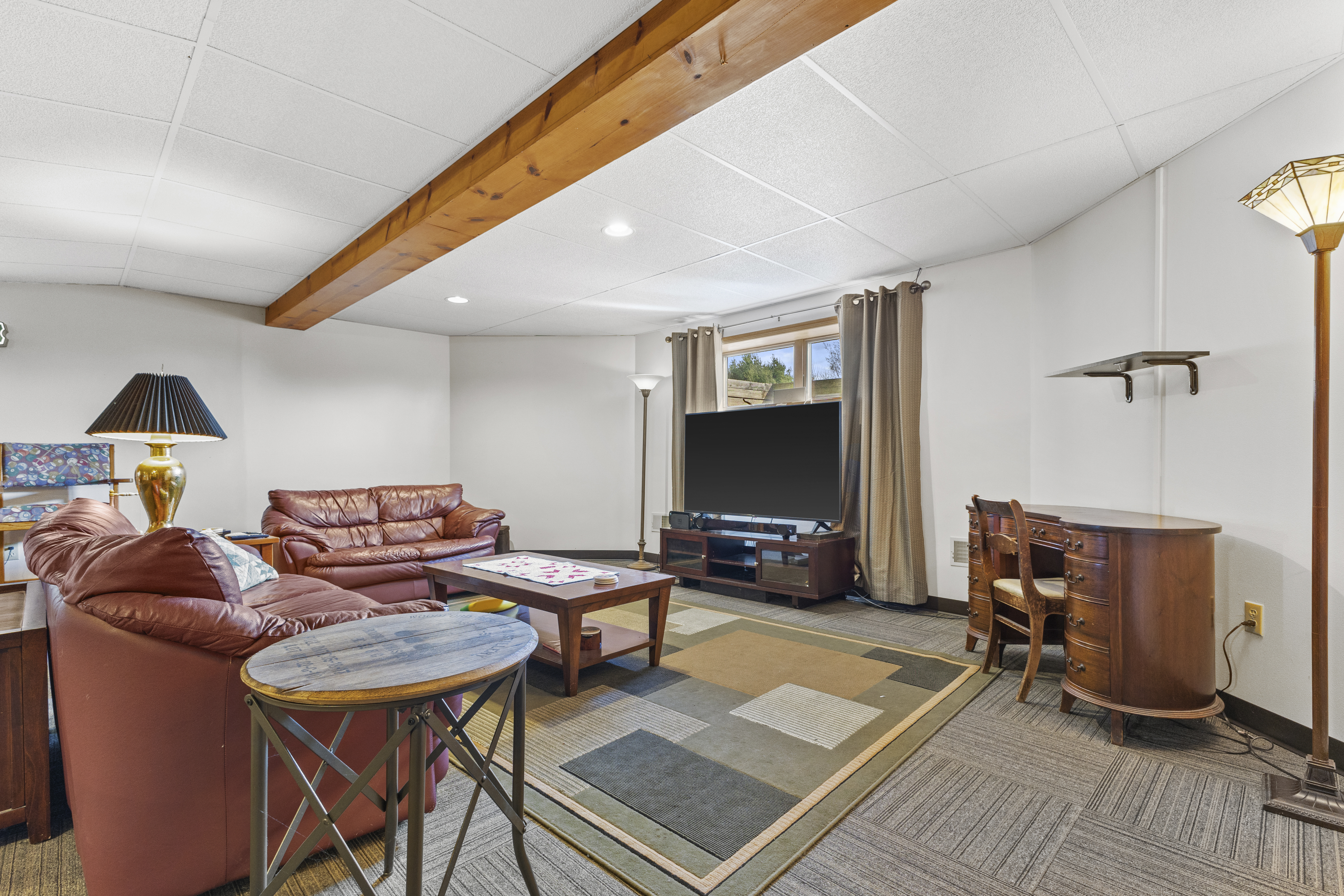  tranquil 3-acre homestead in union  grove - 物件實景