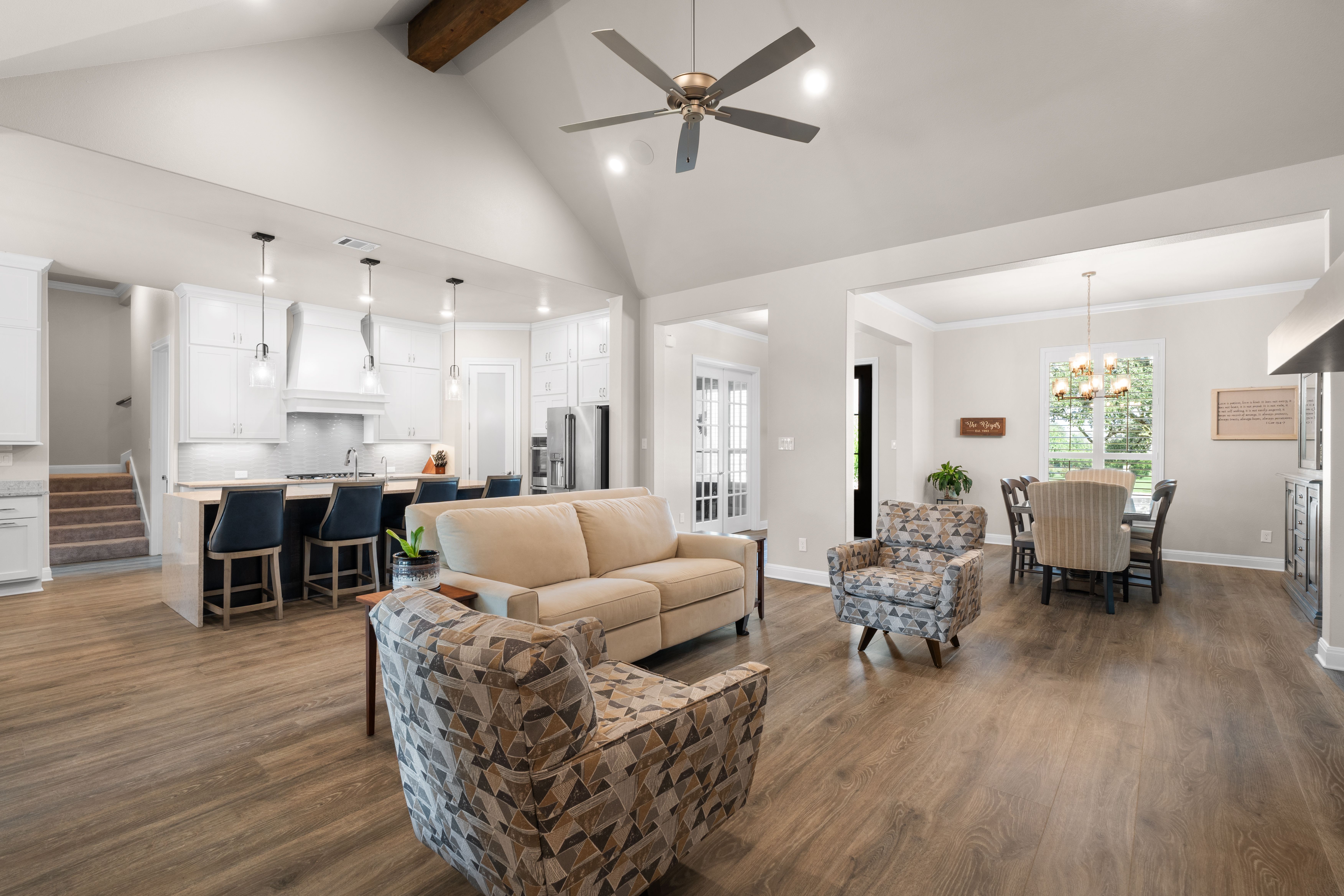  Versatile Living on 1+ Acres - 物件實景