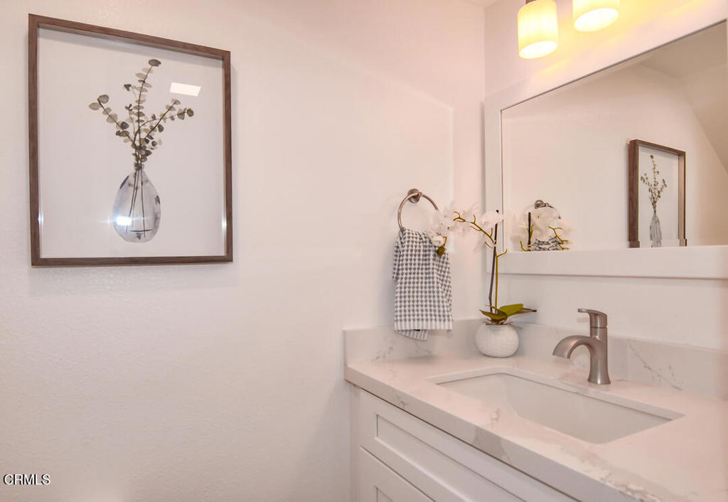 Huntington Beach, California, 92649, United States, 3 Bedrooms Bedrooms, ,3 BathroomsBathrooms,Residential,For Sale,1990906