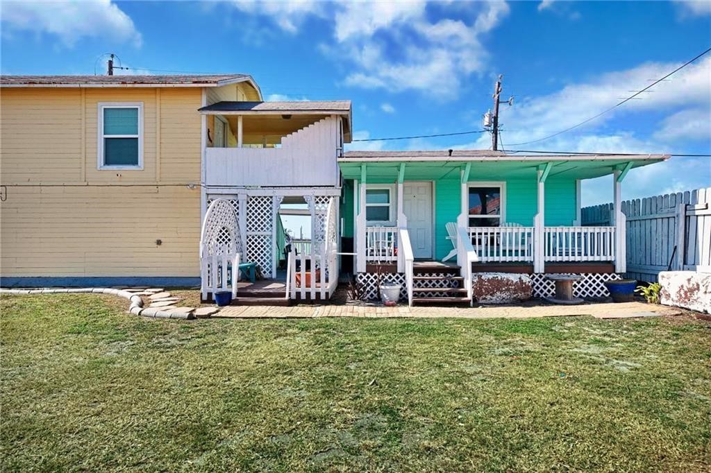 Corpus Christi, Texas, 78402, United States, 4 Bedrooms Bedrooms, ,3 BathroomsBathrooms,Residential,For Sale,1934192