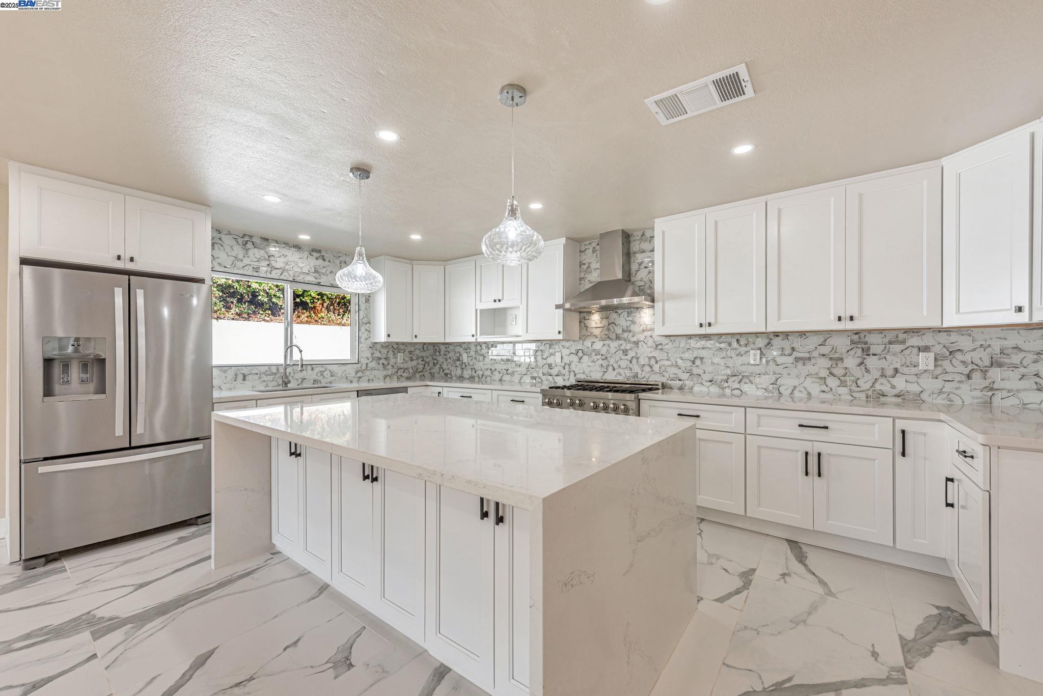 San Jose, California, 95127, United States, 4 Bedrooms Bedrooms, ,4 BathroomsBathrooms,Residential,For Sale,1903794