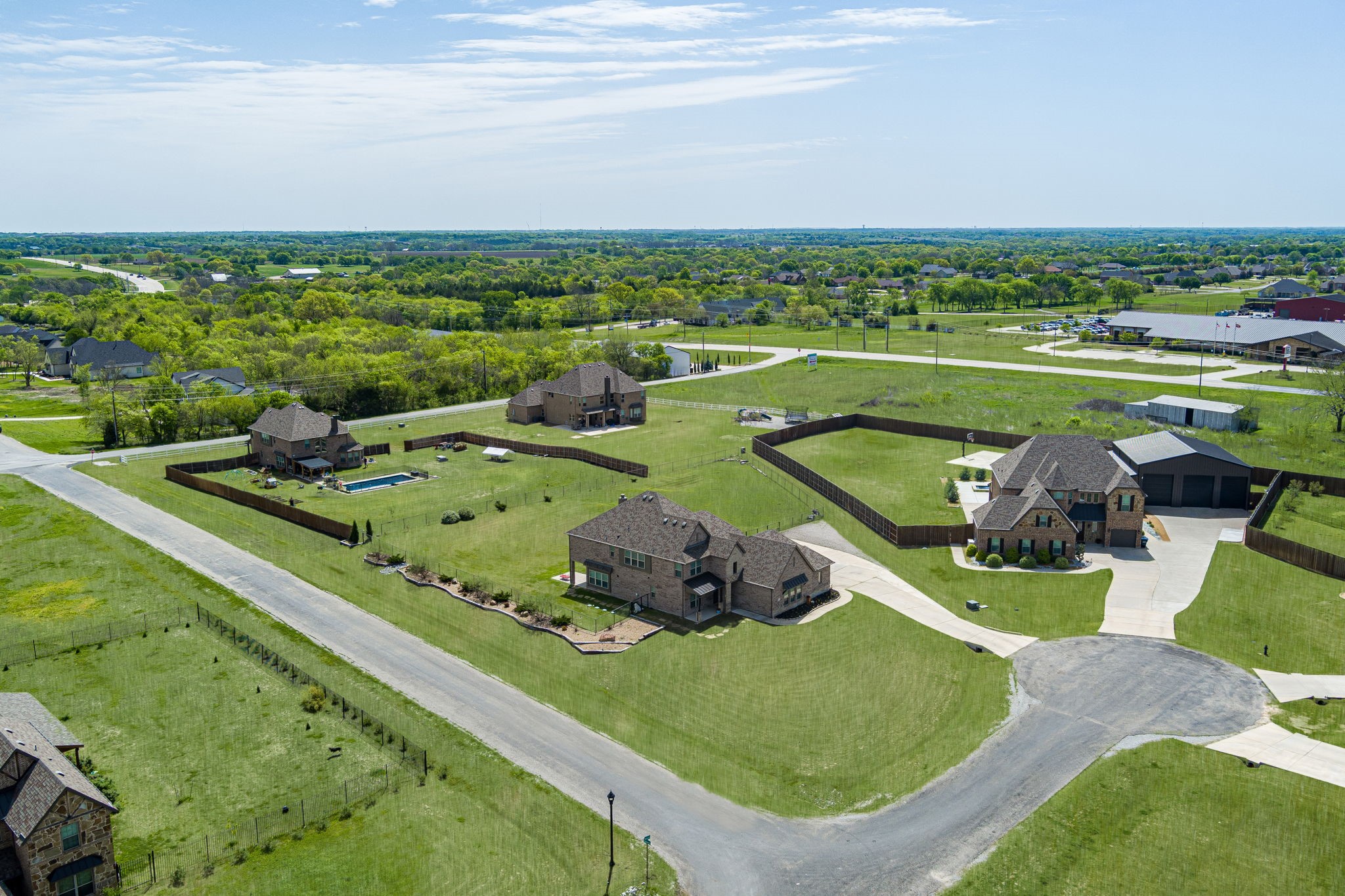 Van Alstyne, Texas, 75495, United States, 4 Bedrooms Bedrooms, ,4 BathroomsBathrooms,Residential,For Sale,1874431