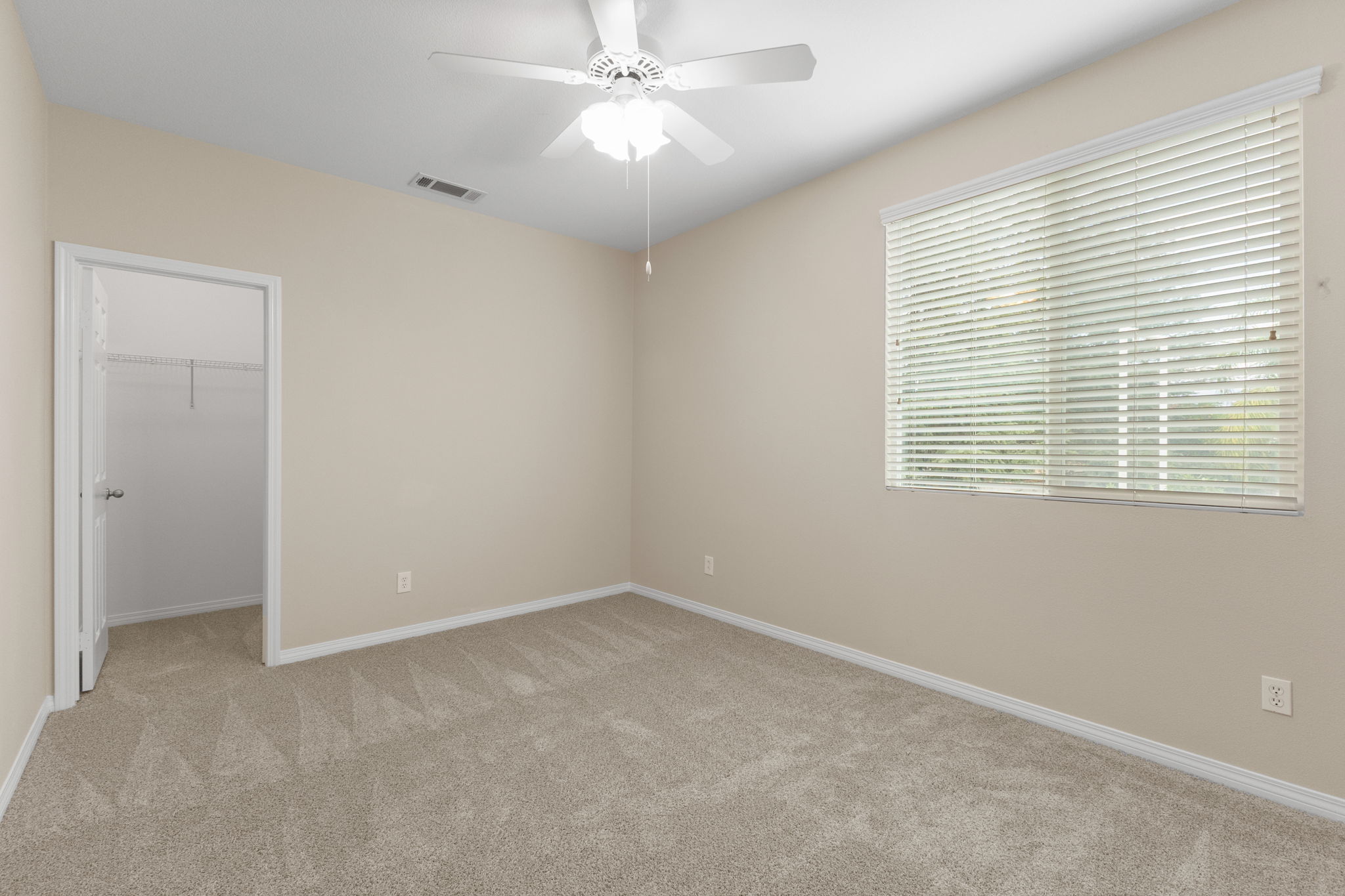Redlands, California, 92374, United States, 6 Bedrooms Bedrooms, ,4 BathroomsBathrooms,Residential,For Sale,1923576