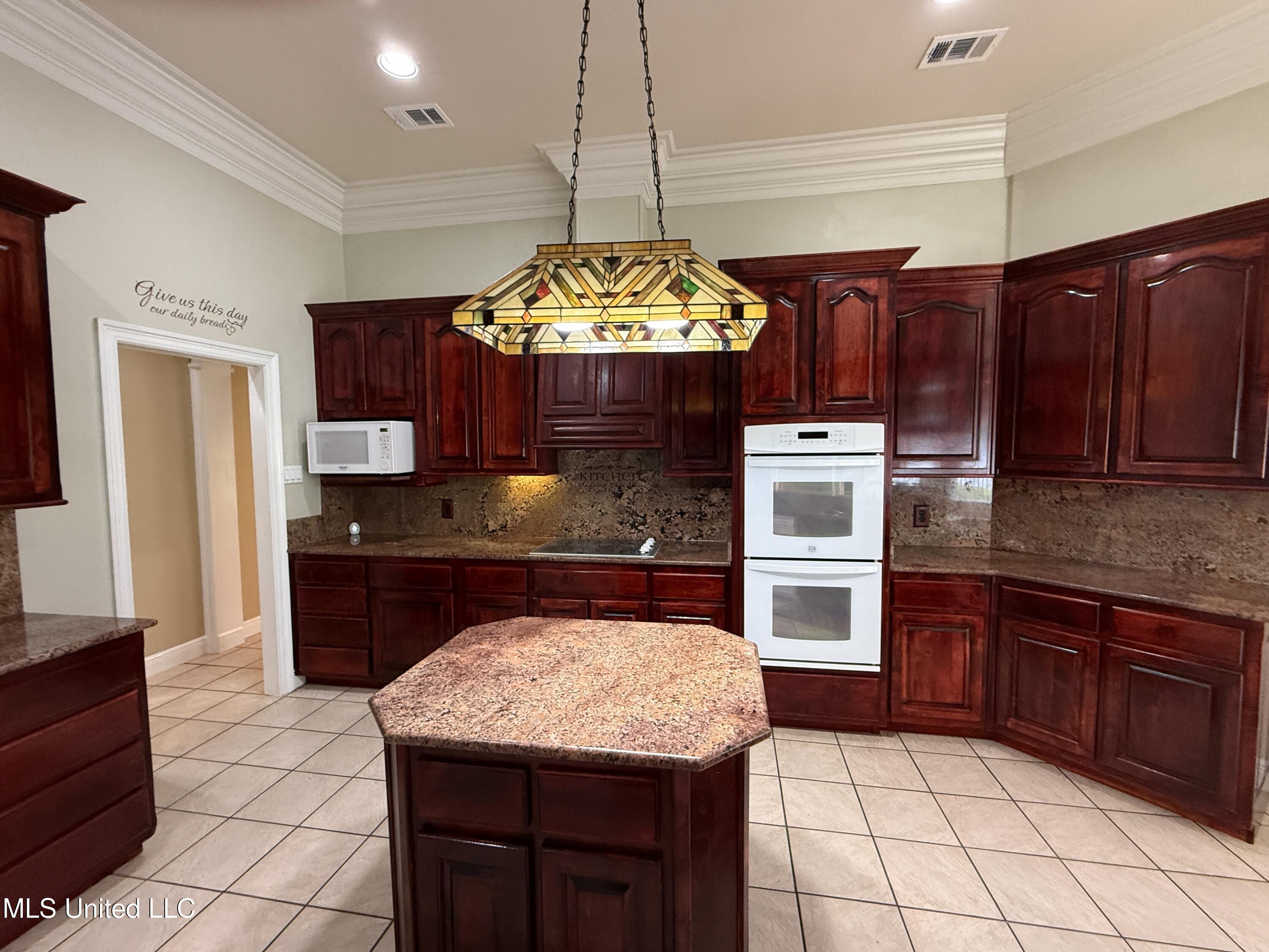 Saucier, Mississippi, 39574, United States, 4 Bedrooms Bedrooms, ,3 BathroomsBathrooms,Residential,For Sale,1927424