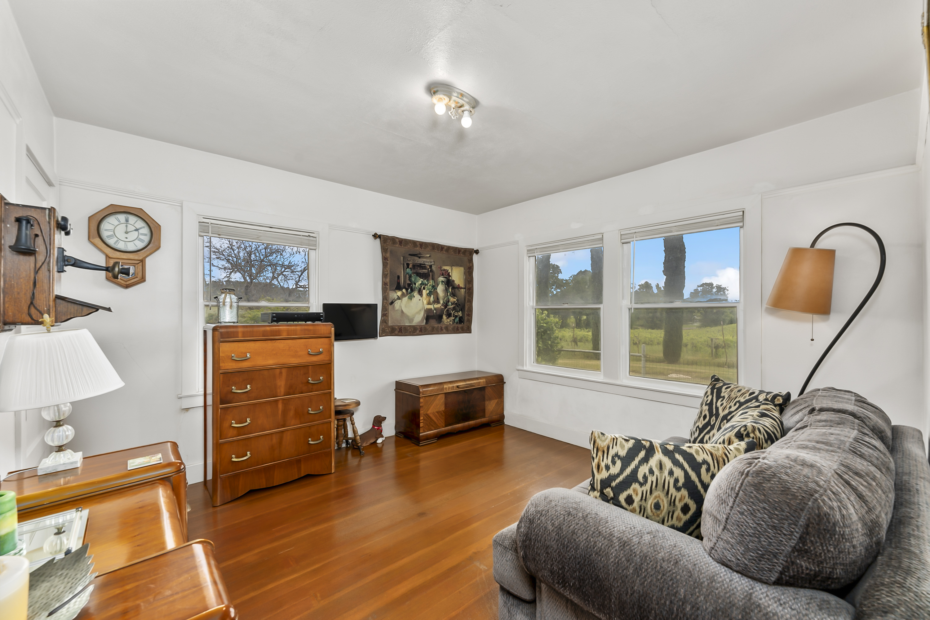  107 Acres - Seasonal Creek - Legacy - 物件實景