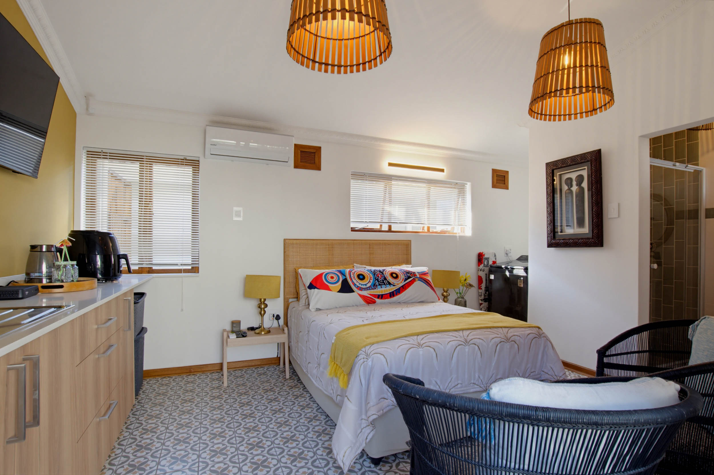  Fully Renovated Coastal Residence with Guest Flatlet and Sea Views in Salt Rock - 物件實景