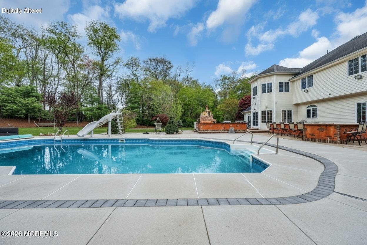 Manalapan, New Jersey, 07726, United States, 4 Bedrooms Bedrooms, ,5 BathroomsBathrooms,Residential,For Sale,2042369
