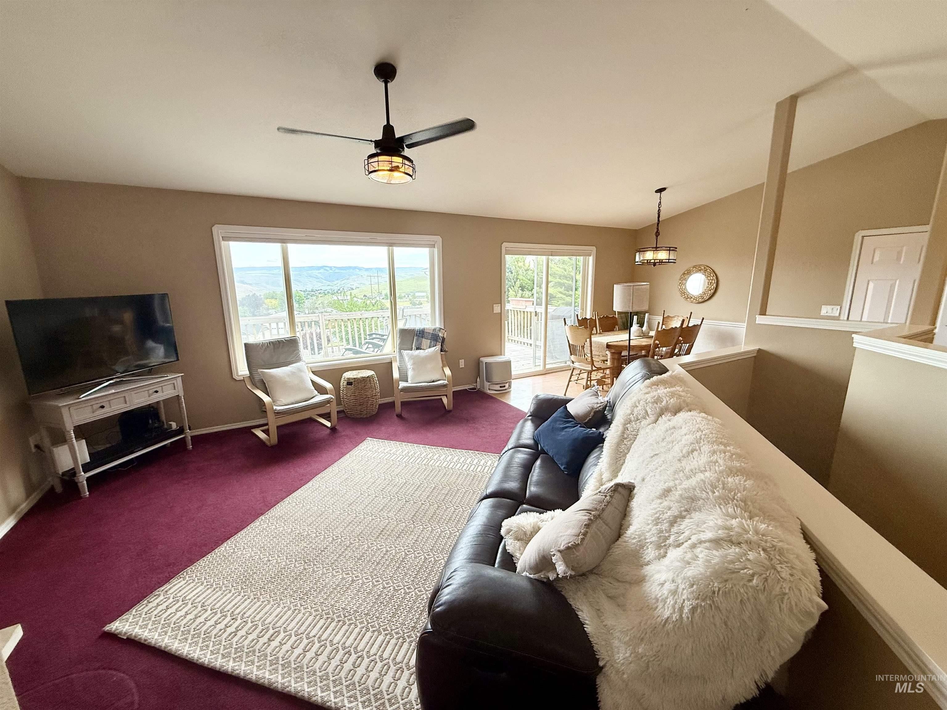 Clarkston, Washington, 99403, United States, 6 Bedrooms Bedrooms, ,3 BathroomsBathrooms,Residential,For Sale,2005676