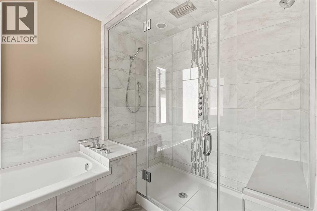 CALGARY, Alberta, T3E 2M9, CA, 2 Bedrooms Bedrooms, ,2 BathroomsBathrooms,Residential,For Sale,1949798