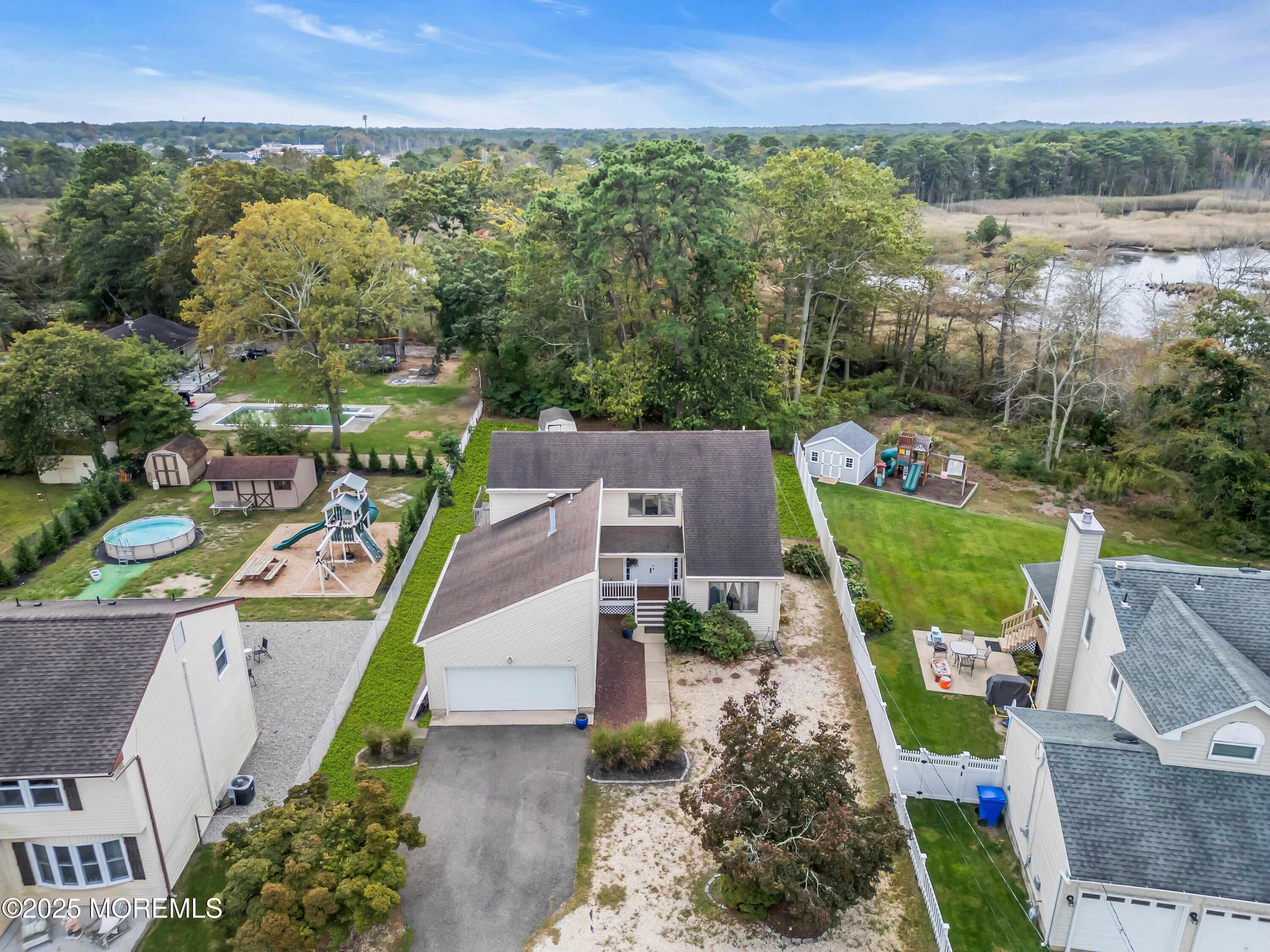 Toms River, New Jersey, 08753, United States, 4 Bedrooms Bedrooms, ,2 BathroomsBathrooms,Residential,For Sale,1977507