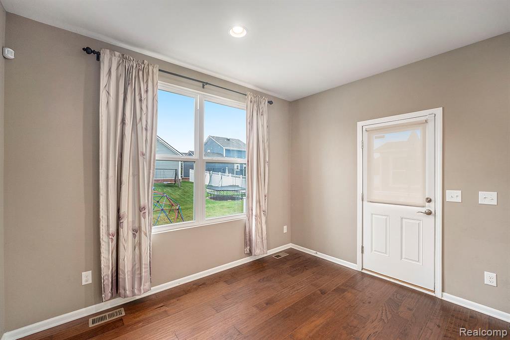 Canton Twp, Michigan, 48188, United States, 4 Bedrooms Bedrooms, ,Residential,For Sale,1988749