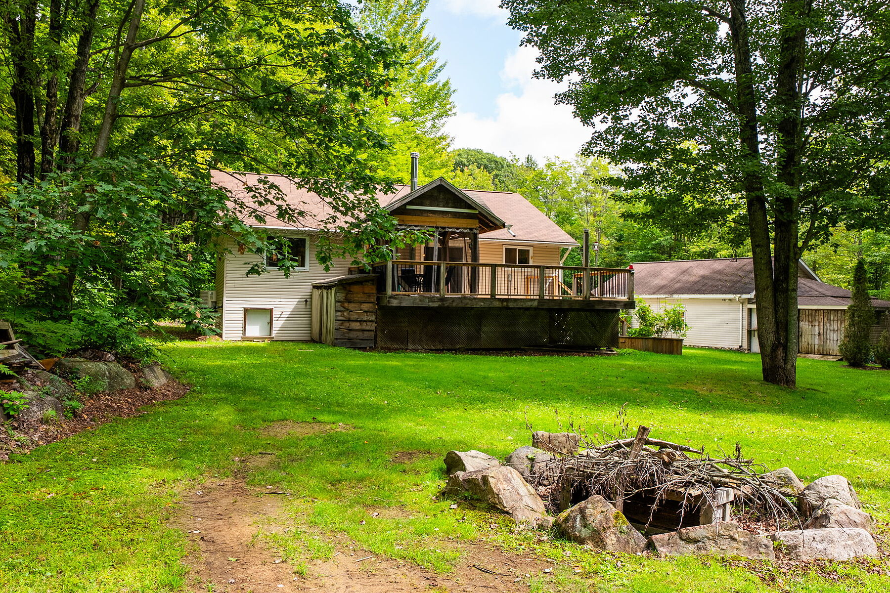  Well Maintained Country Home - 物件實景