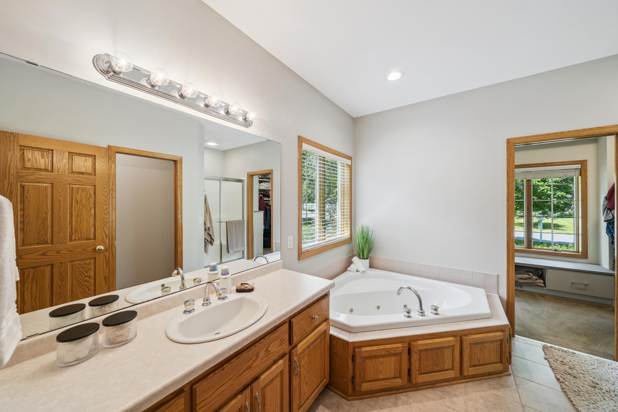Oak Park Heights, Minnesota, 55082, United States, 5 Bedrooms Bedrooms, ,3 BathroomsBathrooms,Residential,For Sale,1900902