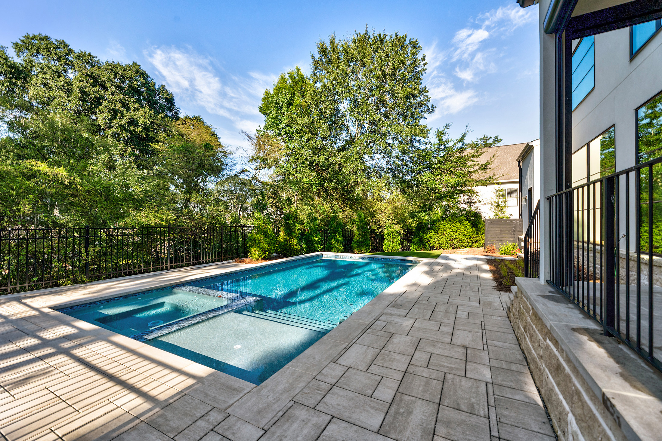  Rare Basement Home Located in Sought-After Communities in Downtown Alpharetta - 物件實景