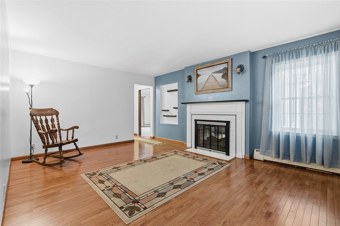 Robinson Twp, Pennsylvania, 15108, United States, 4 Bedrooms Bedrooms, ,5 BathroomsBathrooms,Residential,For Sale,1997080