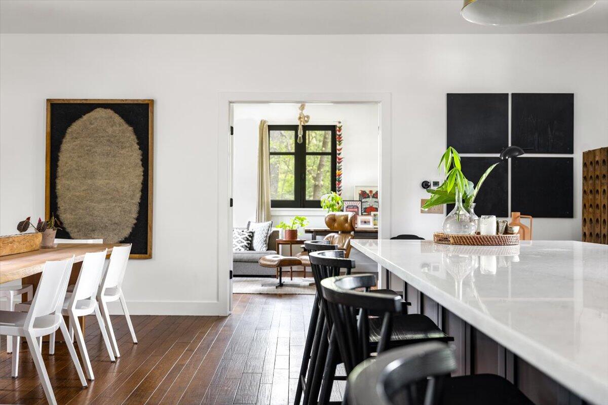 Michiana Shores, Indiana, 46360, United States, 5 Bedrooms Bedrooms, ,4 BathroomsBathrooms,Residential,For Sale,1949684