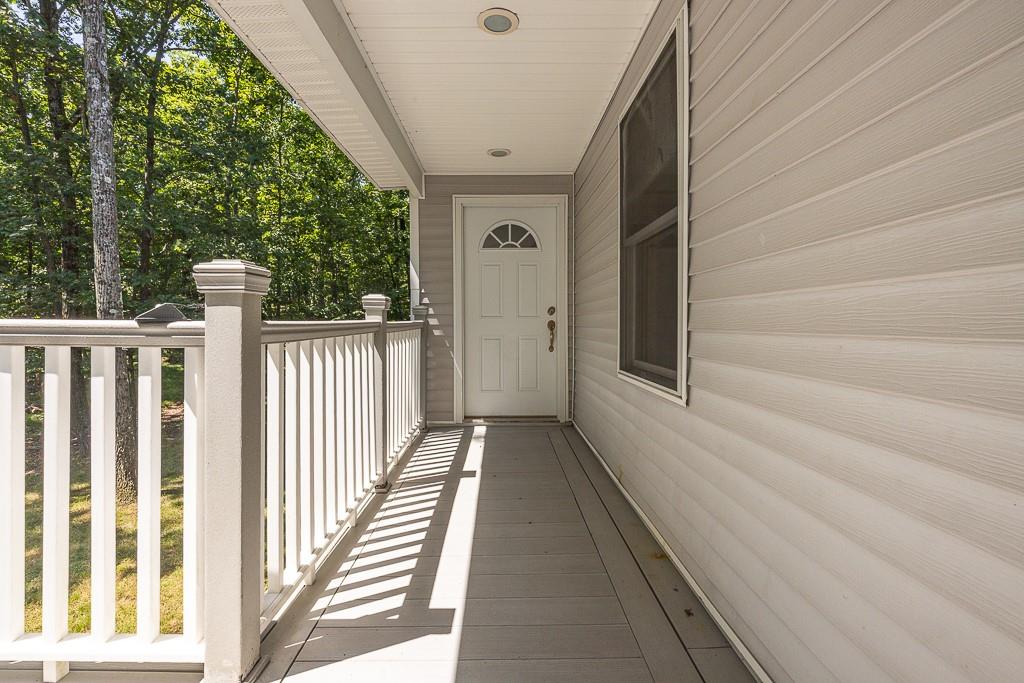 Fort Montgomery, New York, 10922, United States, 4 Bedrooms Bedrooms, ,3 BathroomsBathrooms,Residential,For Sale,1974942