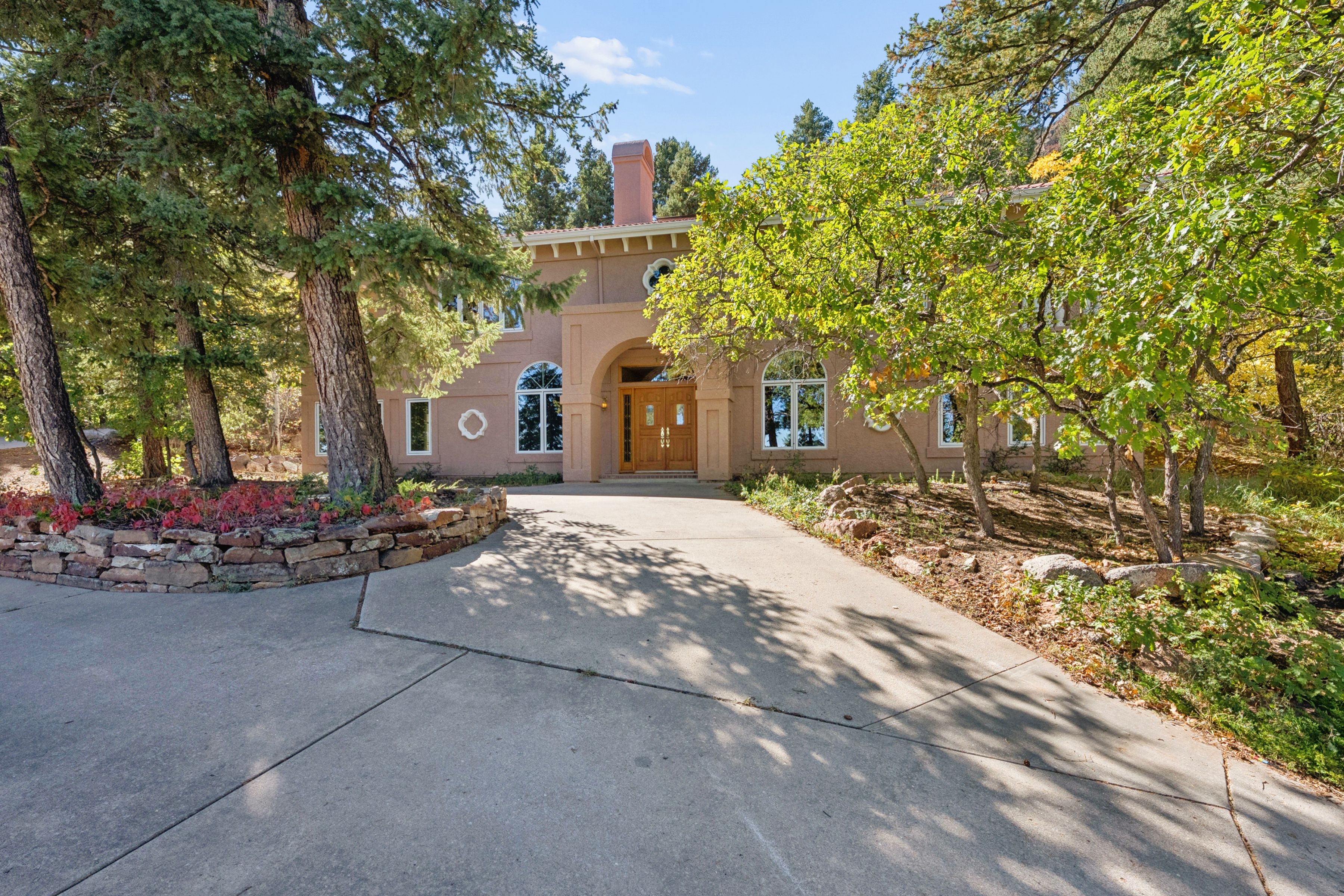  Custom Art Klein Residence on Nearly an Acre in Broadmoor - 物件實景