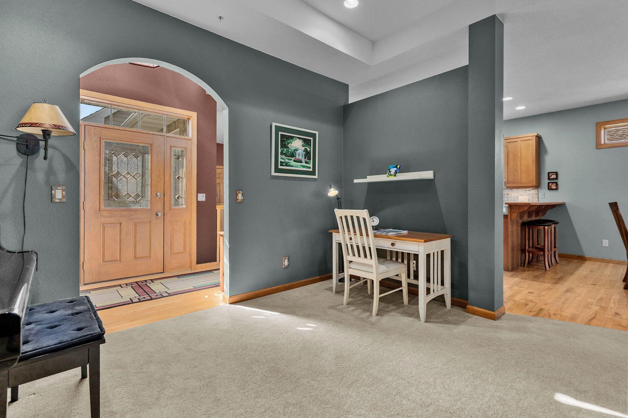 Appleton, Wisconsin, 54913, United States, 3 Bedrooms Bedrooms, ,3 BathroomsBathrooms,Residential,For Sale,1937217