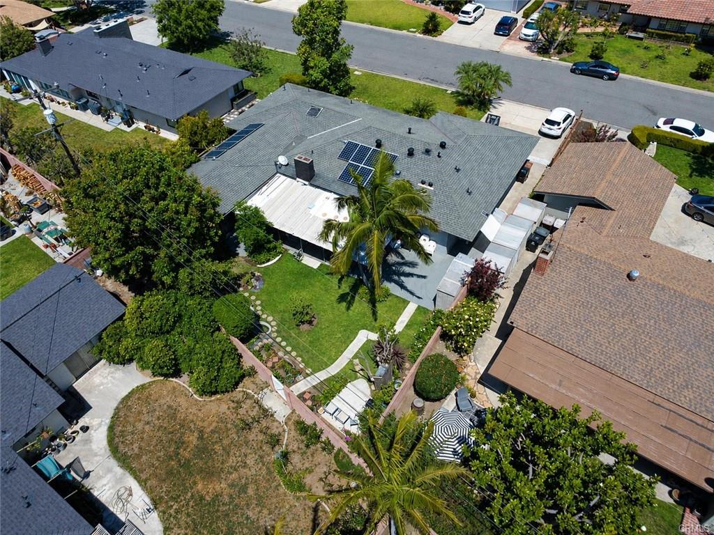 Anaheim, California, 92801, United States, 4 Bedrooms Bedrooms, ,Residential,For Sale,2049399