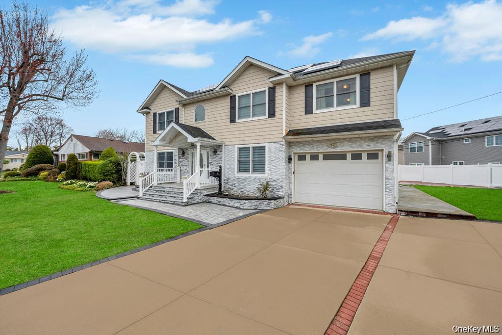 Garden Cir, Syosset, NY 11791 #1
