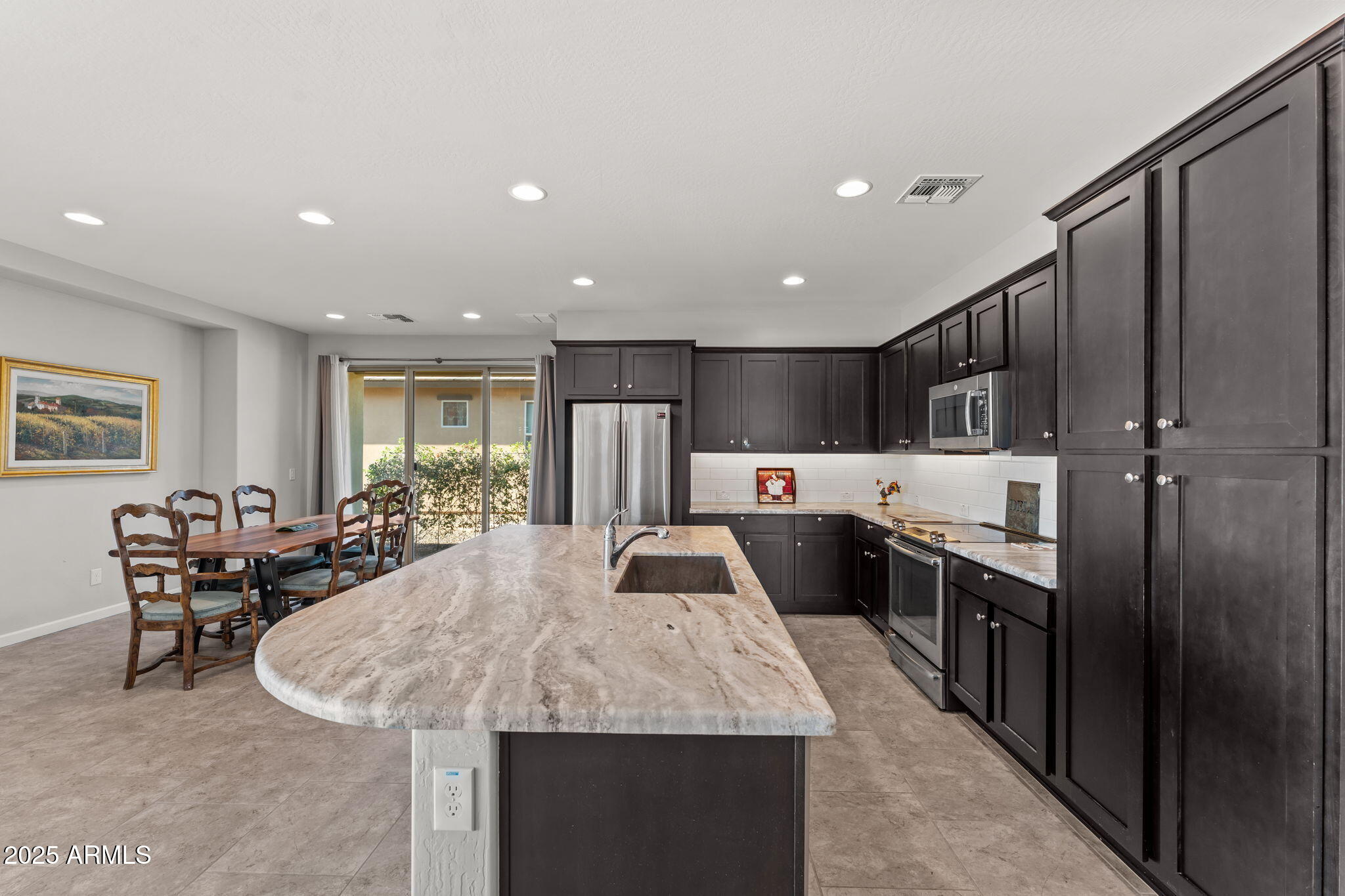 Wickenburg, Arizona, 85390, United States, 2 Bedrooms Bedrooms, ,2 BathroomsBathrooms,Residential,For Sale,1999527