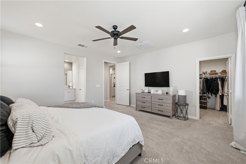 Wildomar, California, 92595, United States, 4 Bedrooms Bedrooms, ,2 BathroomsBathrooms,Residential,For Sale,1980851