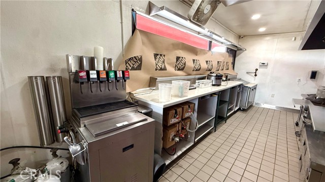 South Gate, California, 90280, United States, ,Residential,For Sale,1985741