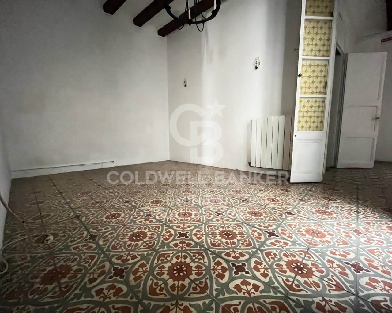 Barcelona, Catalonia, ES, 4 Bedrooms Bedrooms, ,2 BathroomsBathrooms,Residential,For Sale,1828106