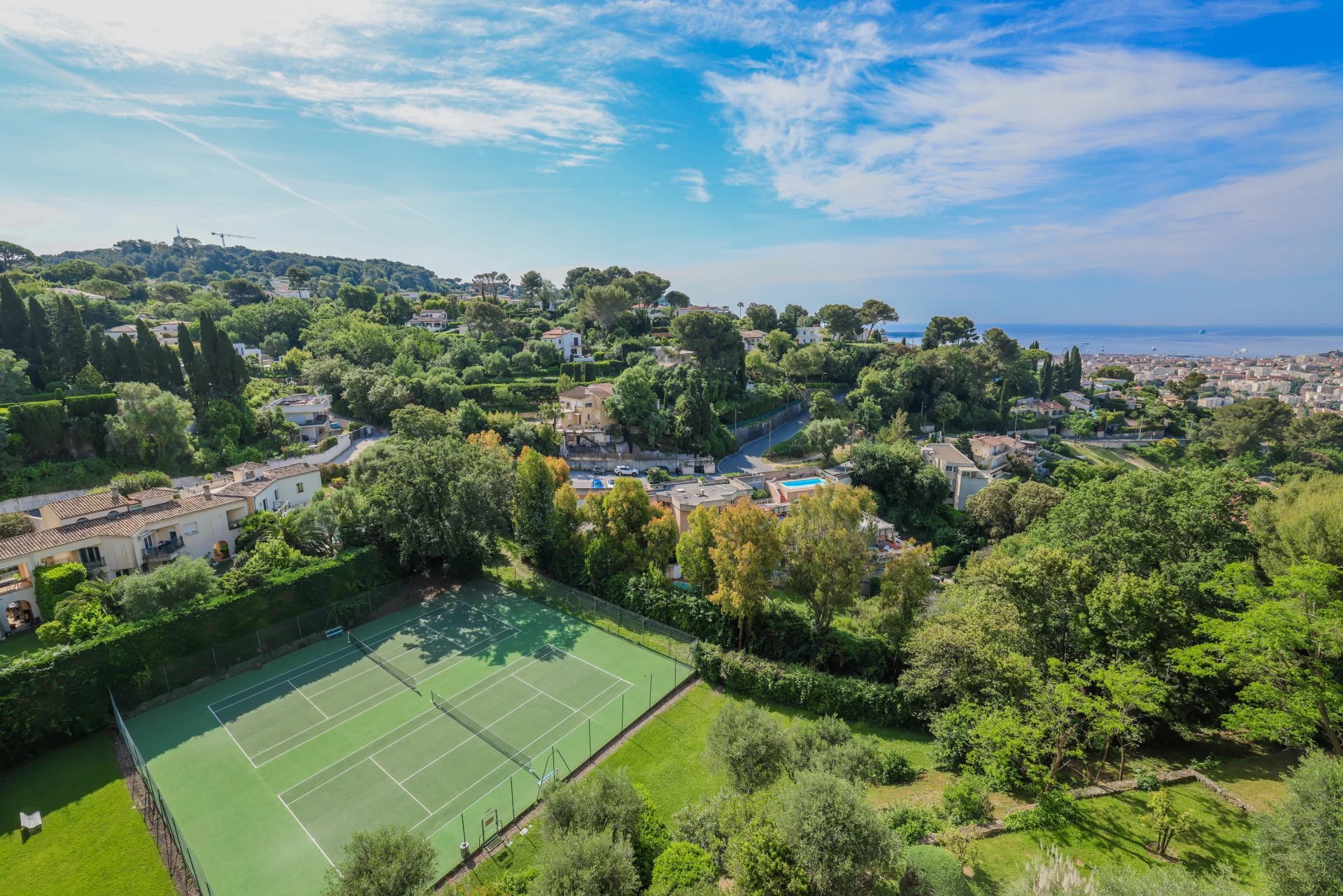 Le Cannet, Provence-Alpes-Côte d’Azur, 06110, FR, 2 Bedrooms Bedrooms, ,2 BathroomsBathrooms,Residential,For Sale,1829506