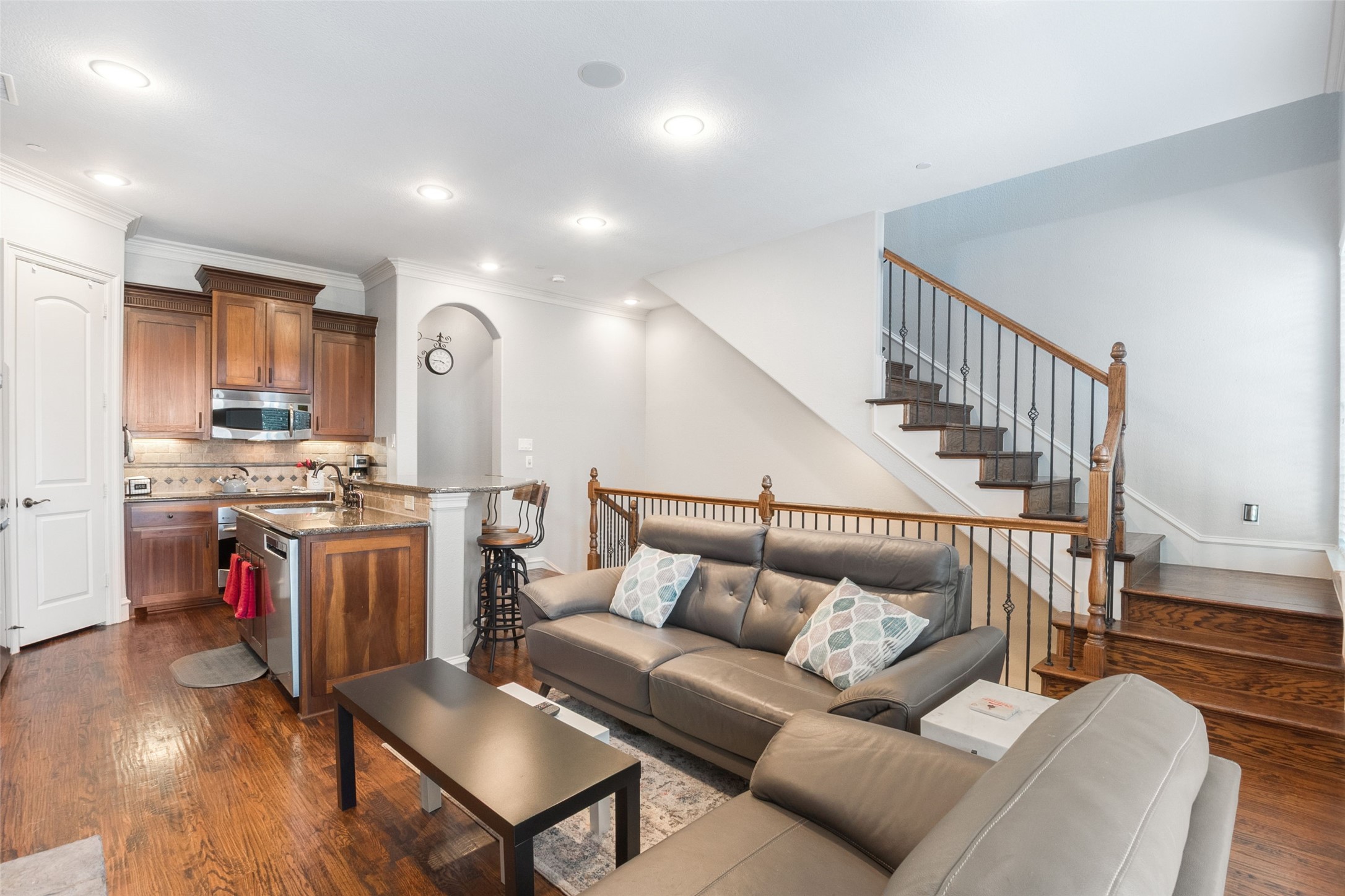 Plano, Texas, 75024, United States, 4 Bedrooms Bedrooms, ,4 BathroomsBathrooms,Residential,For Sale,1949357