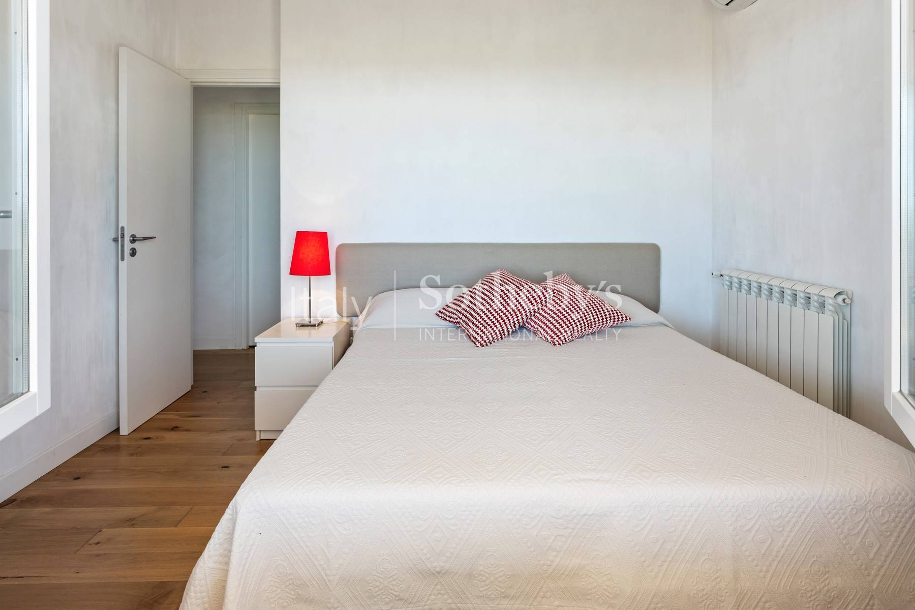  Stunning villa immersed in the countryside and overlooking the sea - 物件實景