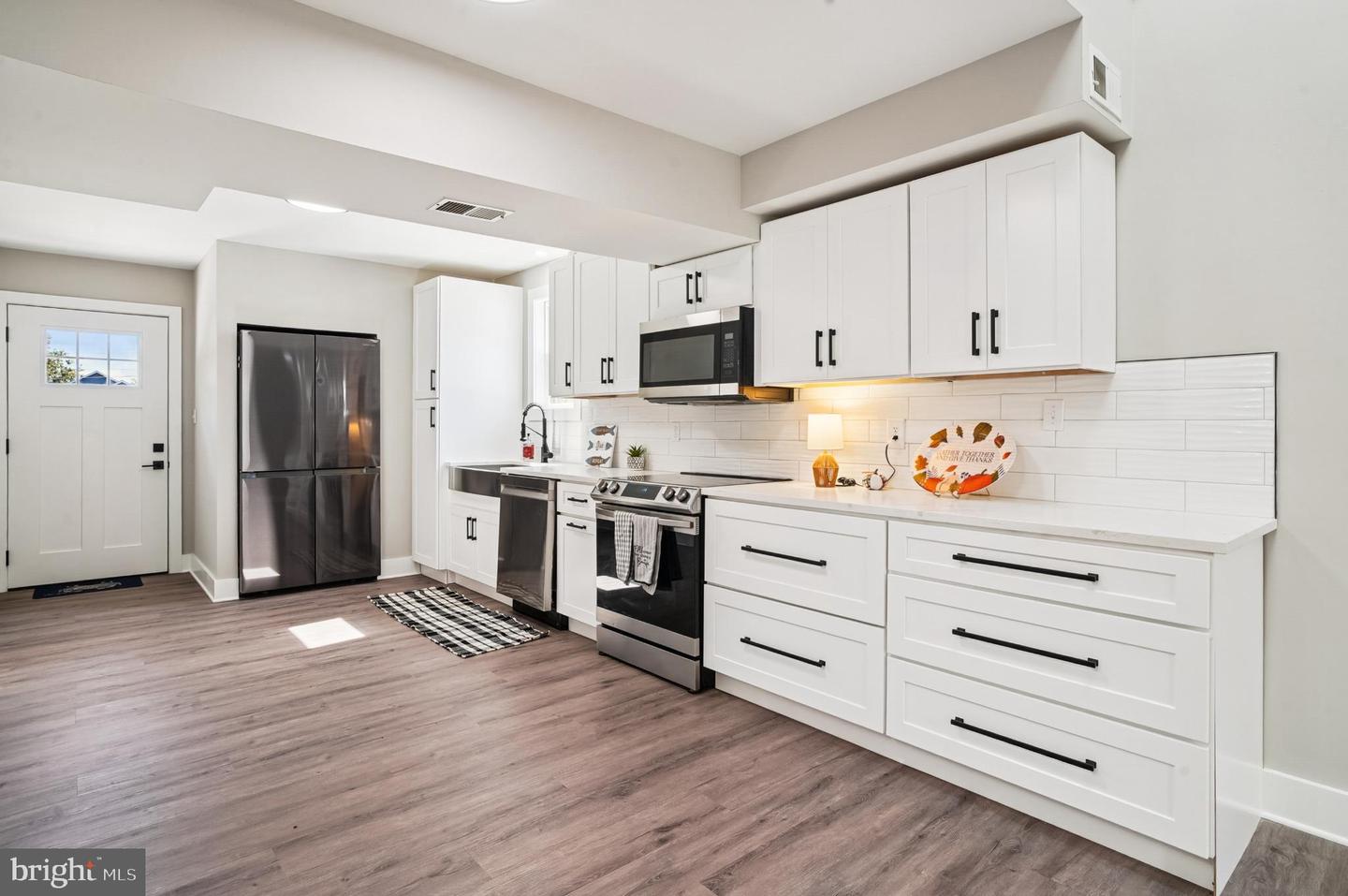 Stevensville, Maryland, 21666, United States, 4 Bedrooms Bedrooms, ,2 BathroomsBathrooms,Residential,For Sale,1955895