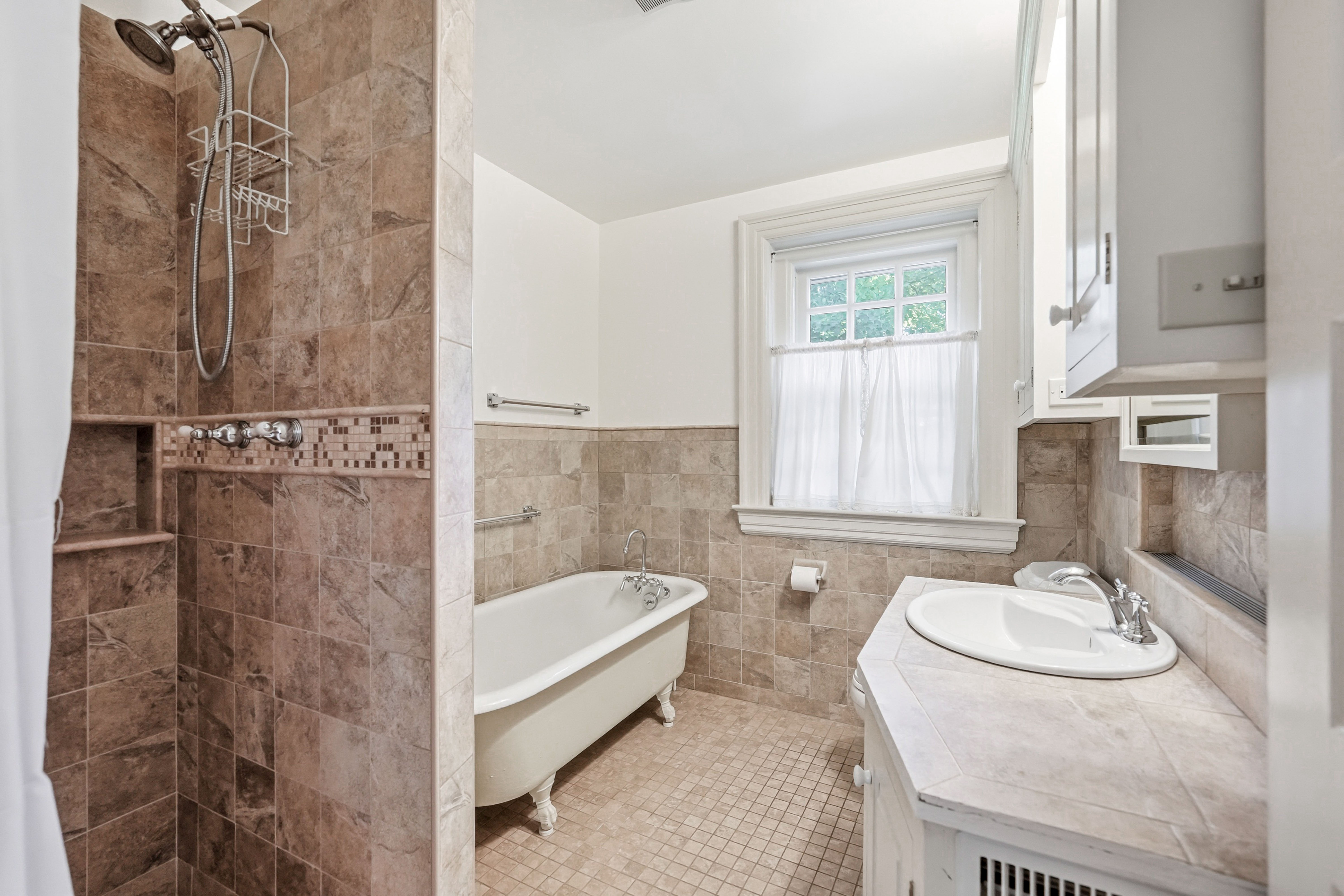  443 Saint Davids Avenue, Saint Davids, PA 19087 - 物件實景