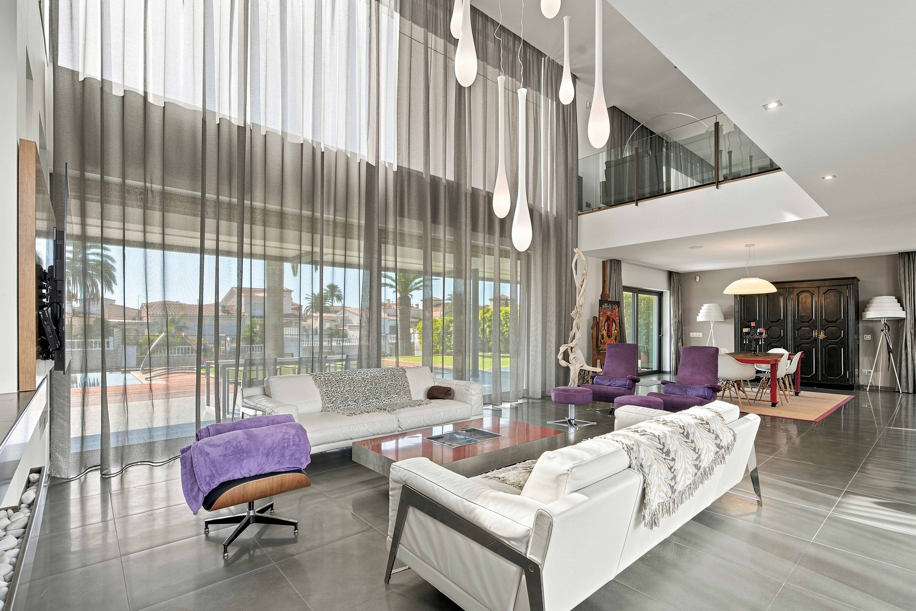  Luxury villa on a wide canal with 31 m mooring - 物件實景
