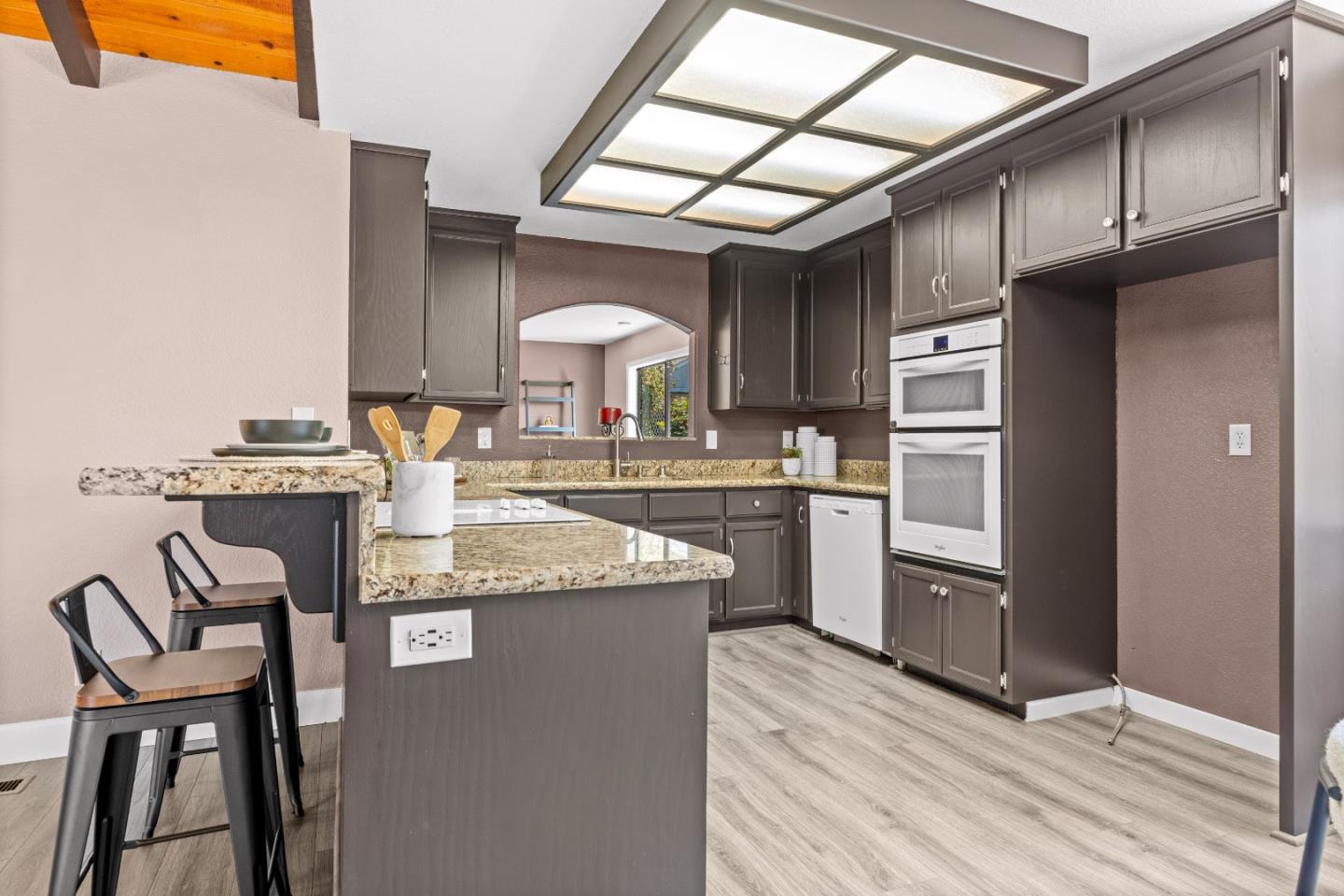 Hollister, California, 95023, United States, 3 Bedrooms Bedrooms, ,2 BathroomsBathrooms,Residential,For Sale,1903543
