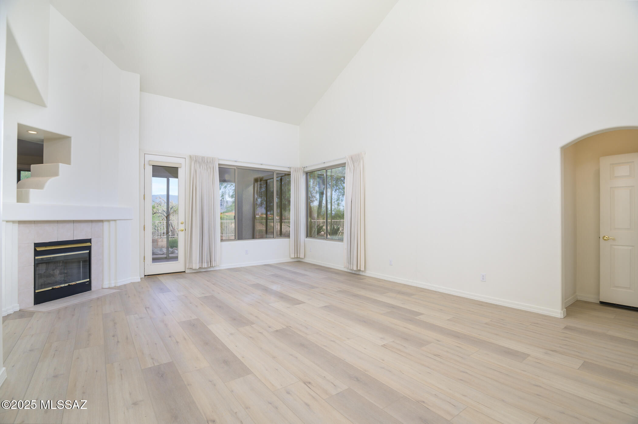Tucson, Arizona, 85749, United States, 3 Bedrooms Bedrooms, ,3 BathroomsBathrooms,Residential,For Sale,1794562