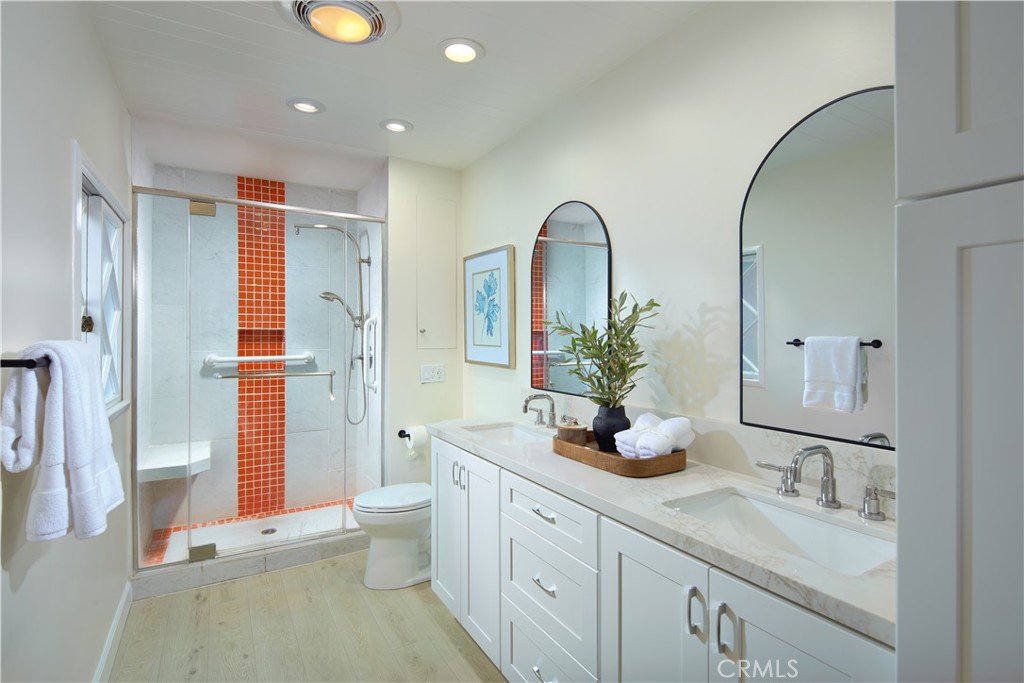 Corona del Mar, California, 92625, United States, 3 Bedrooms Bedrooms, ,Residential,For Sale,1932614